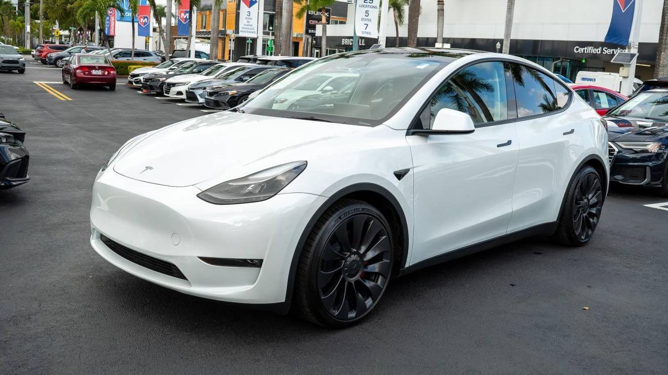 TESLA MODEL Y 2023 7SAYGDEF7PF769788 image